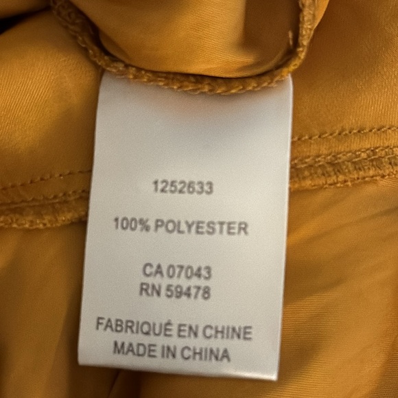 HOUSE OF HARLOW 1960 Gold Satin Long Sleeve
Ruched‎ Cropped Top NWT size M Sexy - Picture 11 of 13